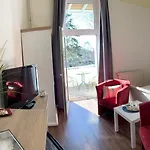 Frohsinn Auf Ruegen Pensjonat