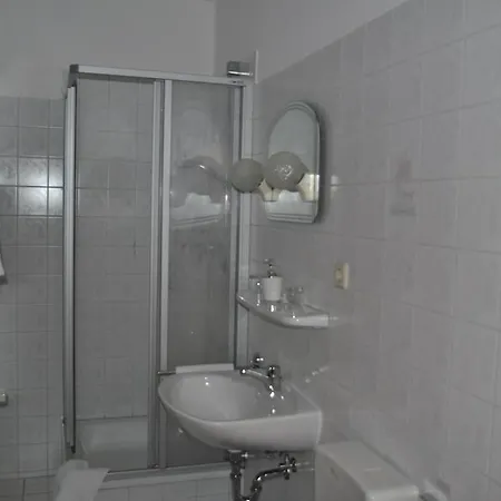 Guest house Frohsinn Auf Ruegen Sellin (Rugen)