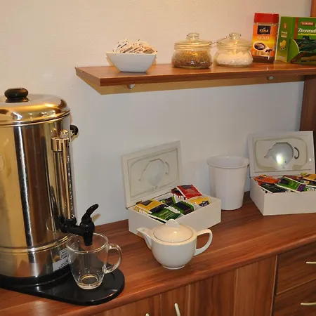 Frohsinn Auf Ruegen בית הארחה 4*