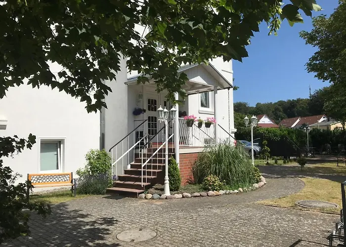 Frohsinn Auf Ruegen 4*